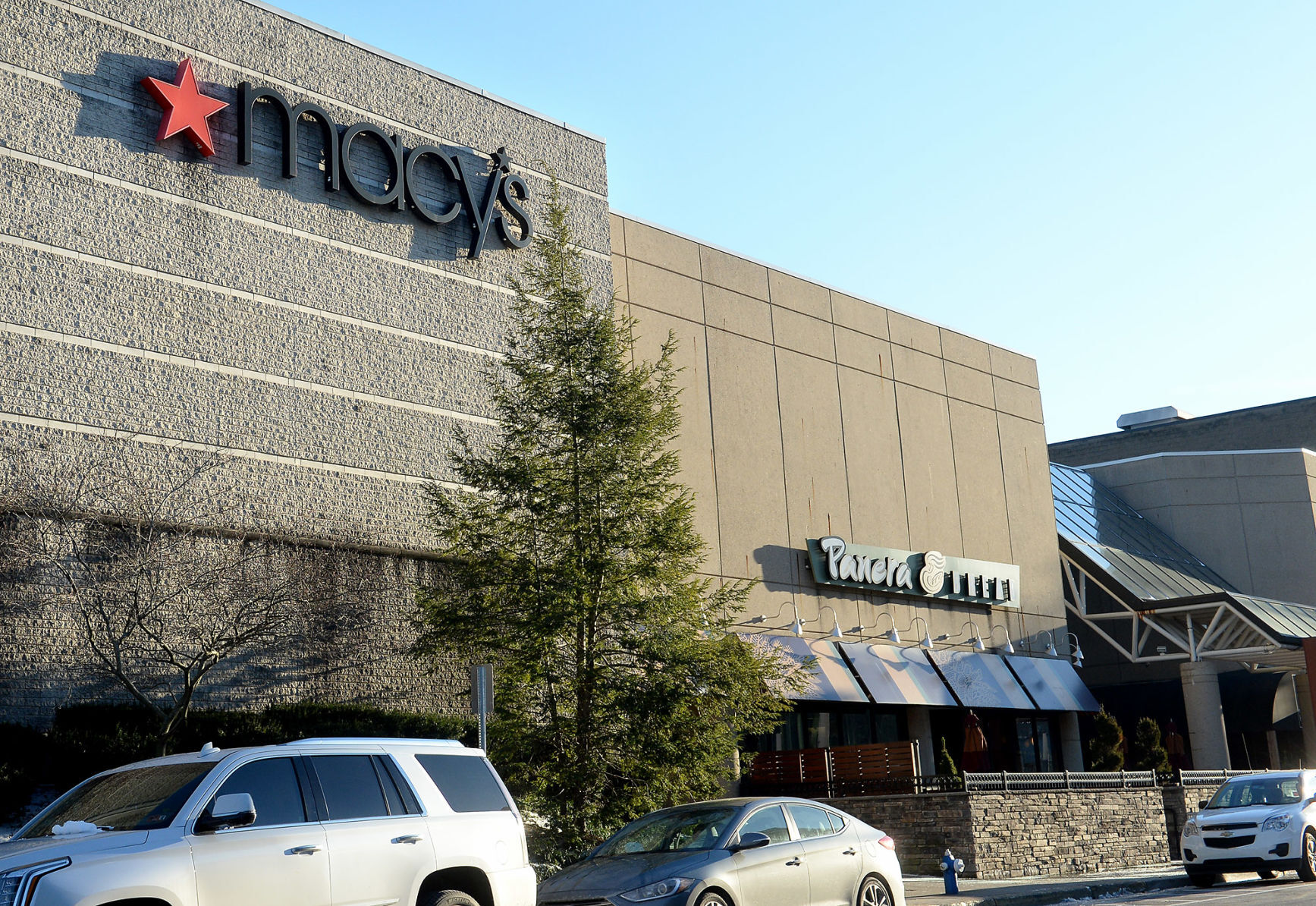 Macy's to close store at Charleston Town Center mall (copy)